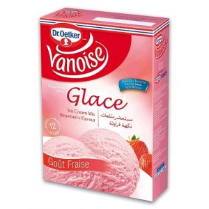 Préparation glace fraise