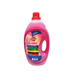 Lessive linge mains et machine semi automatique