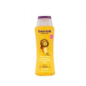 Shampooing lovely baby