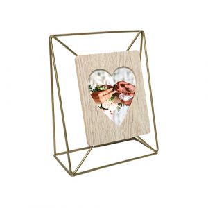 Cadre photo en bois motif cœur