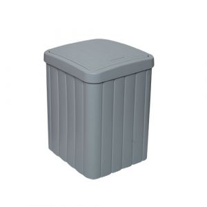 Poubelle en plastique