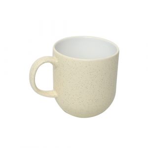 Mug en céramique beige avec poignée