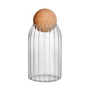 Pot en verre  avec couvercle en bois 