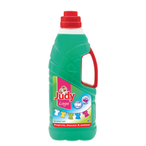 Lessive liquide machine semi automatique